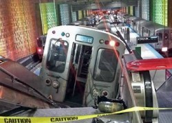 chicago-commuter-train-fe-250x179