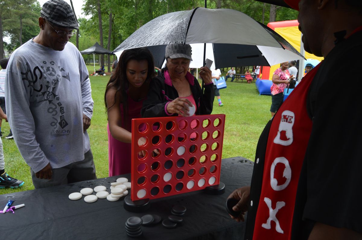 Family Fun Day In The Park