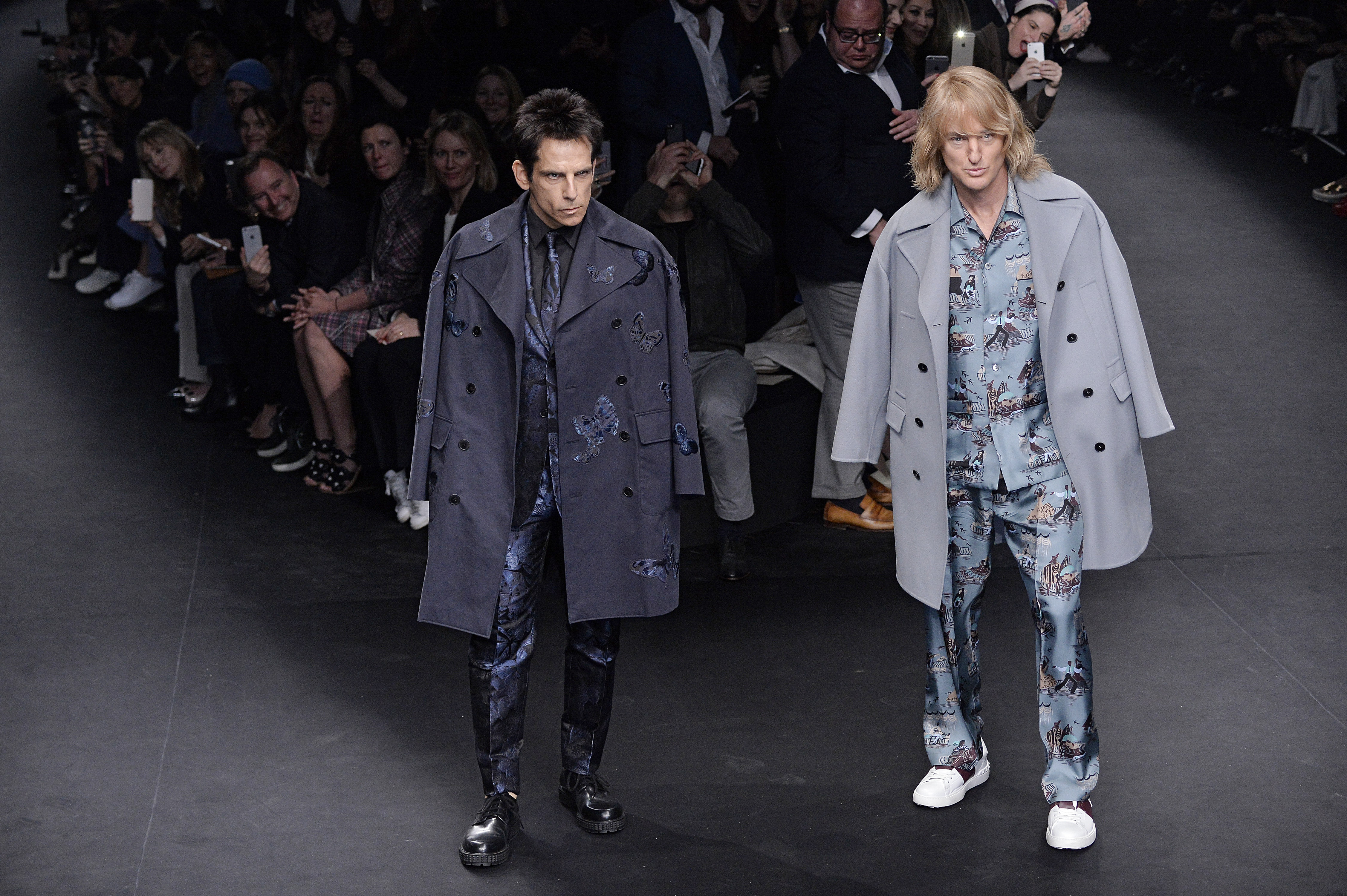 Valentino - Runway RTW - Fall 2015 - Paris Fashion Week