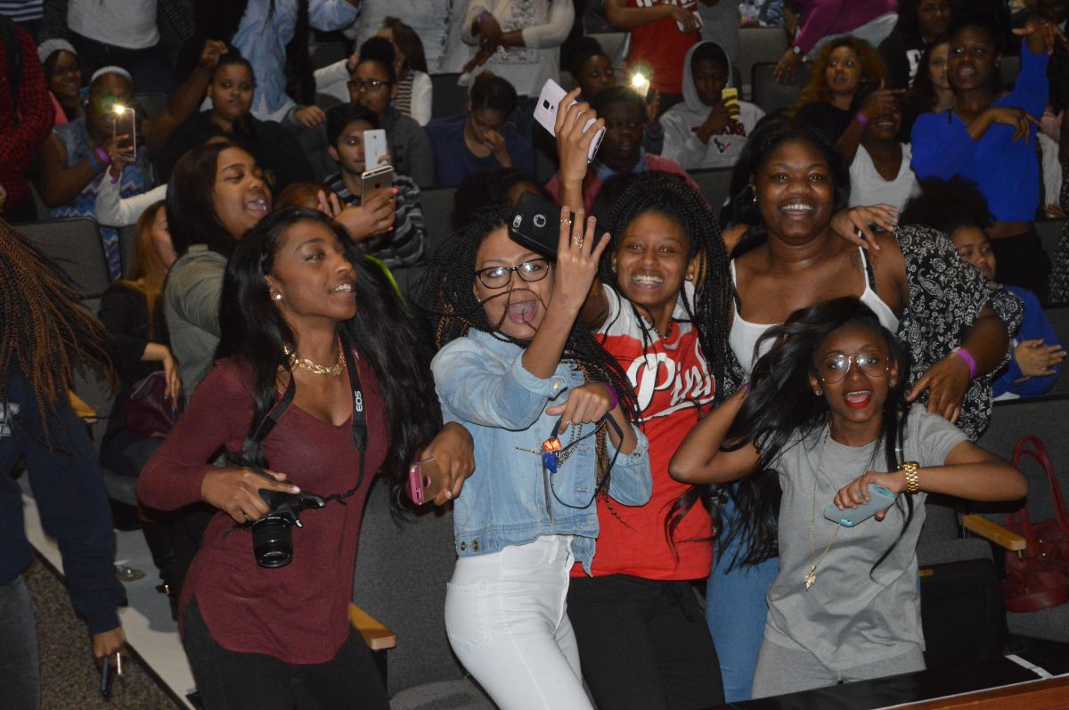 Kiotti HS Tour @ Dekaney HS