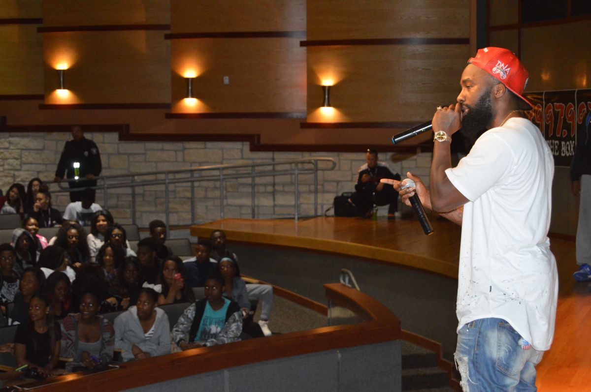 Kiotti HS Tour @ Dekaney HS