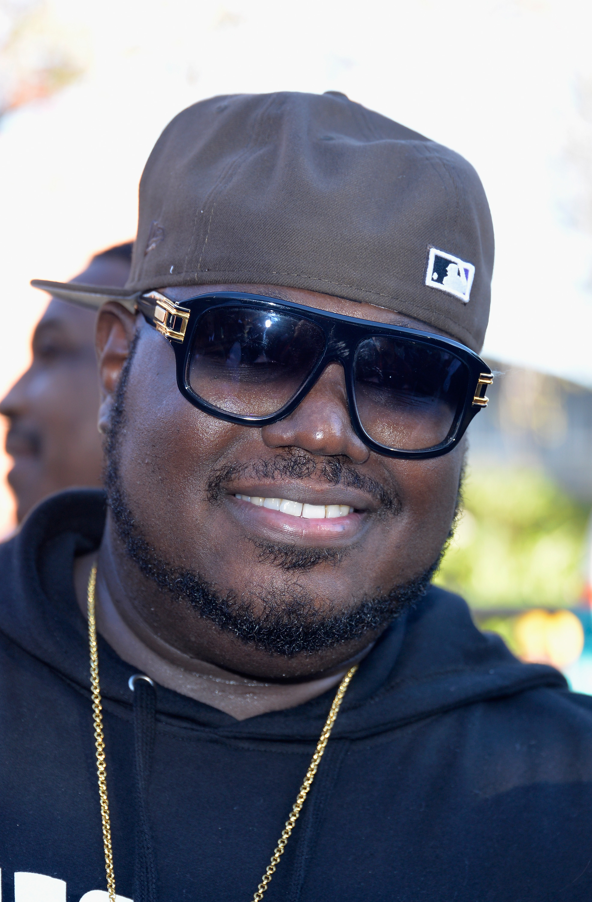 The Worldstar Foundation 2nd Annual Skid Row Christmas Giveaway