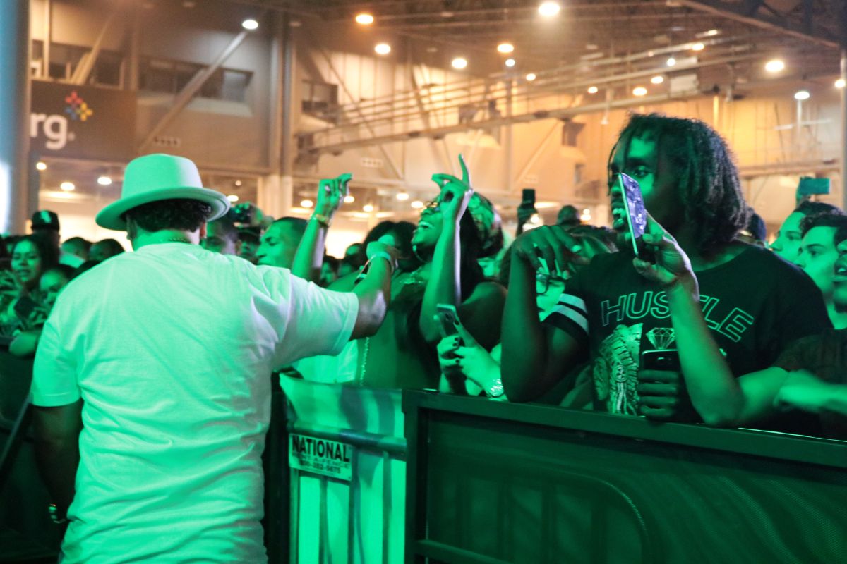 GT Garza, Baby Bash, Propain & More Perform 2017 Dub Car Show