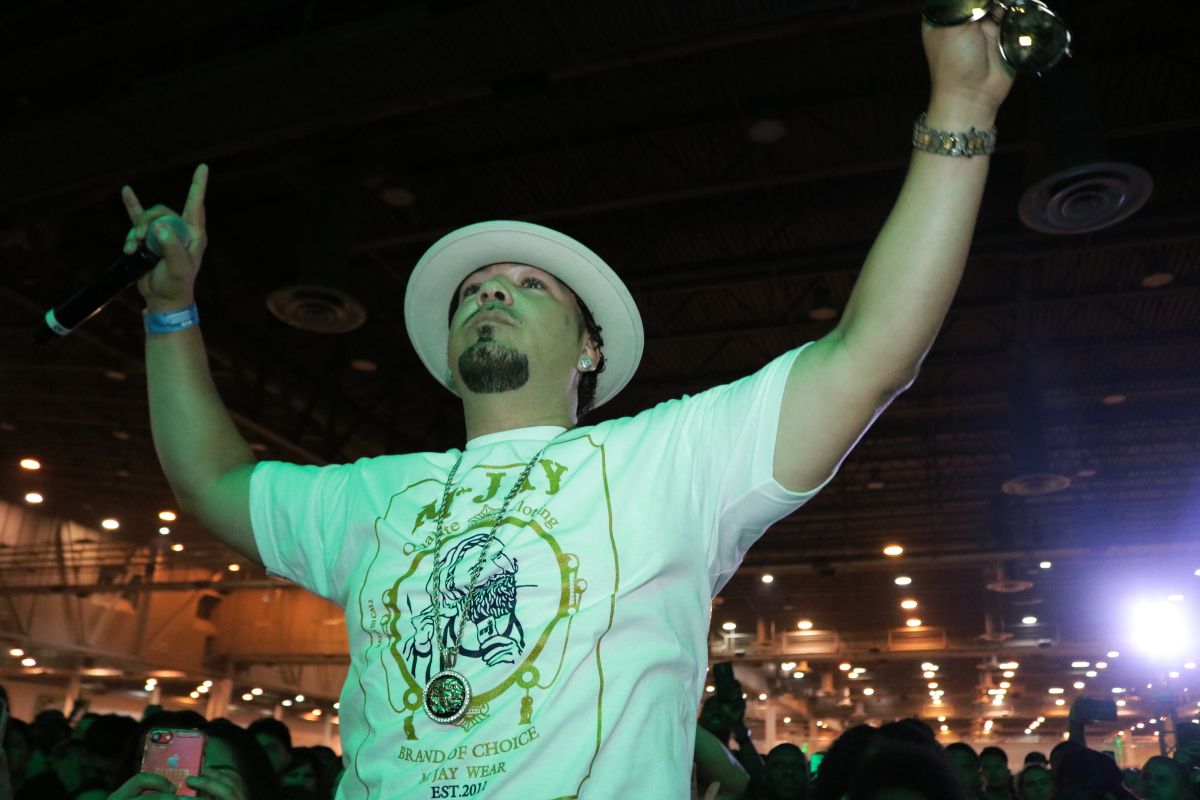 GT Garza, Baby Bash, Propain & More Perform 2017 Dub Car Show