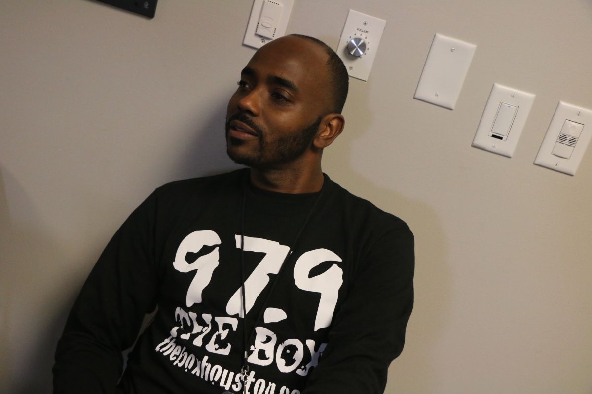 97.9 The Box jocks