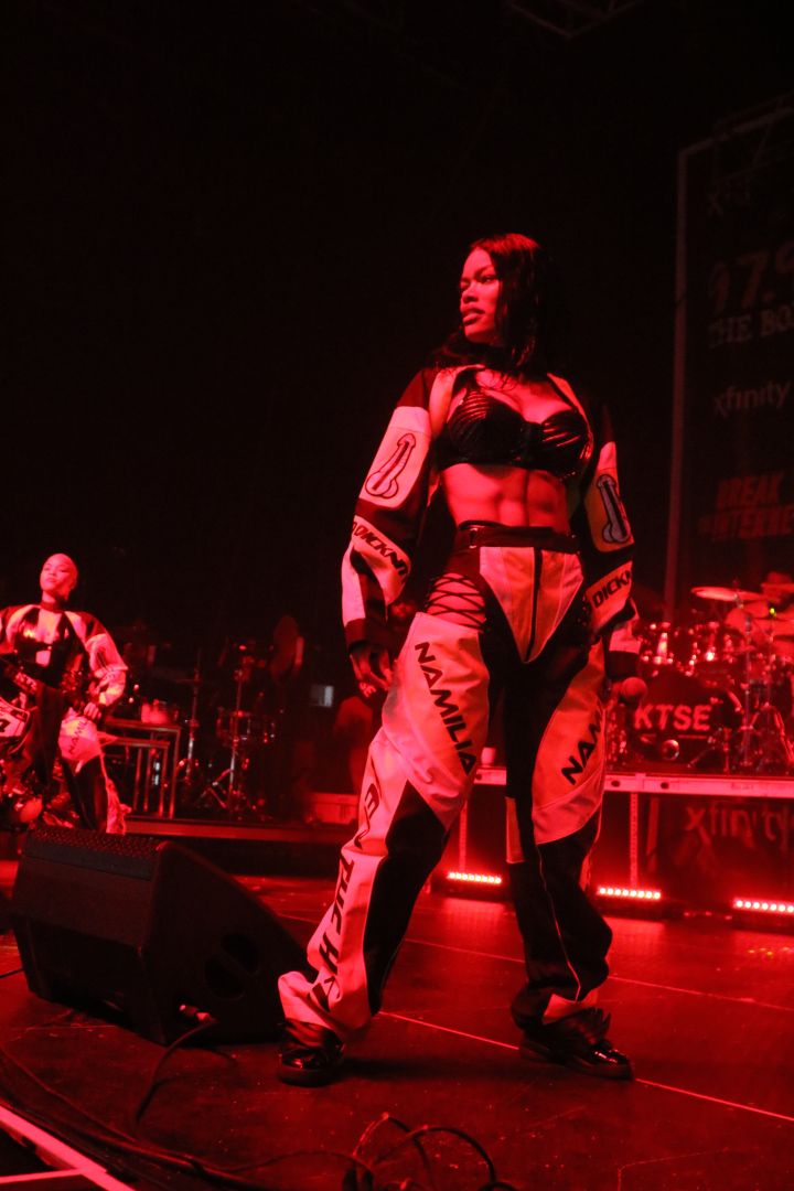 Teyana Taylor – Break The Internet