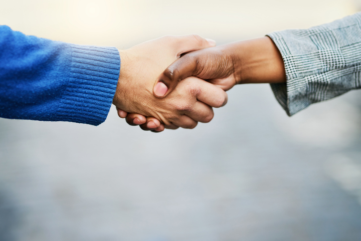 How to greet people when meeting