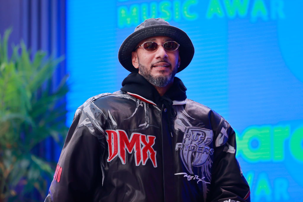 2021 Billboard Music Awards - Salon