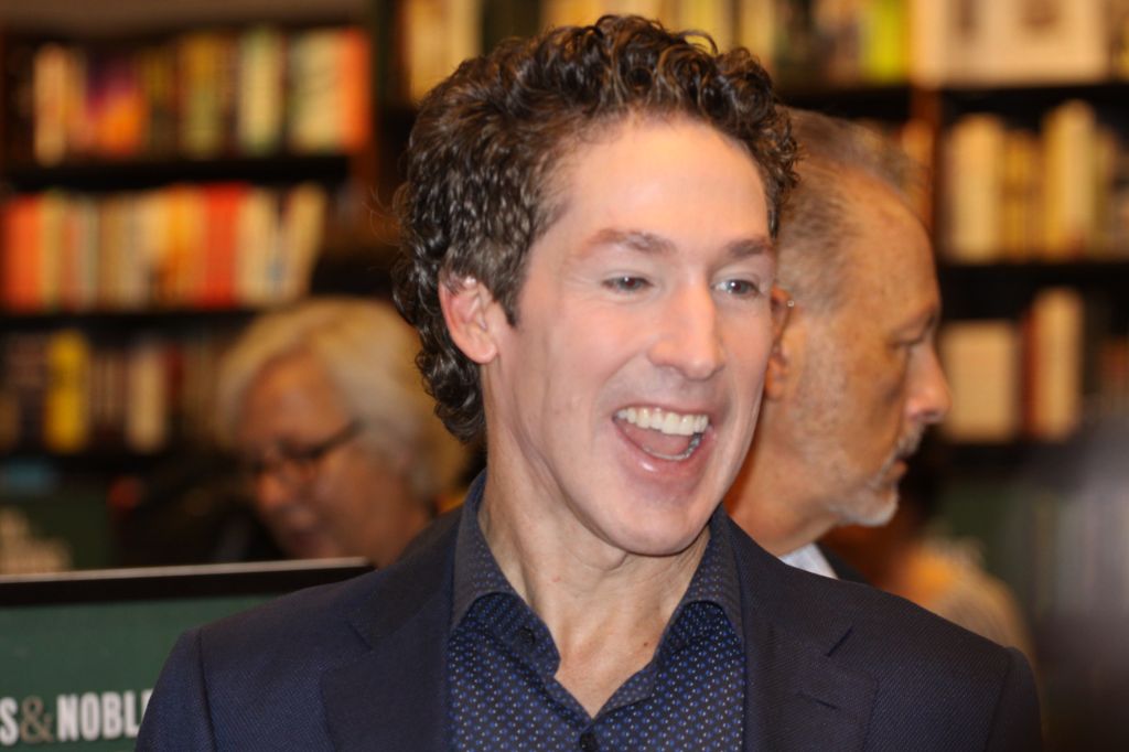Pastor Joel Osteen signs copies of his new book 'Next Level Thinking' at Barnes and Noble
