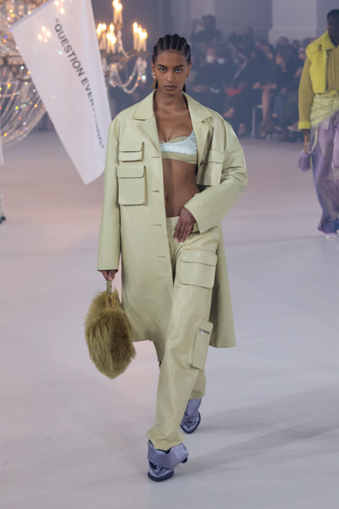 Off-White : Runway - Paris Fashion Week - Womenswear F/W 2022-2023