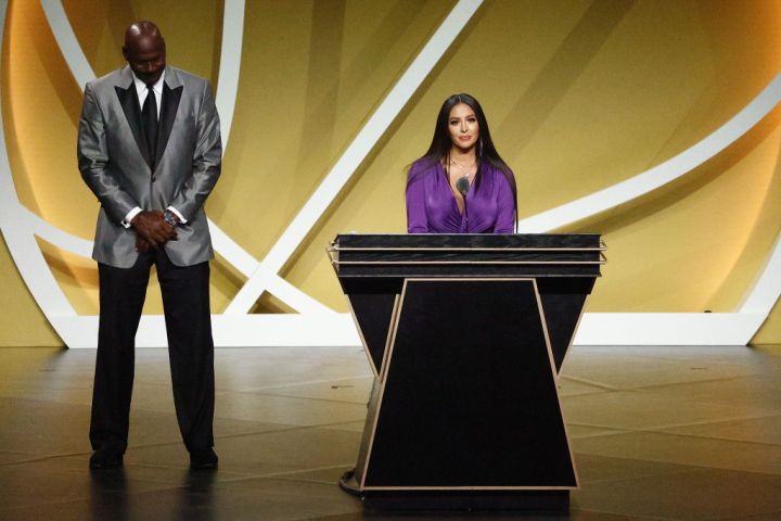 Kobe is Posthumously Inducted into Basketball Hall of Fame (2021)